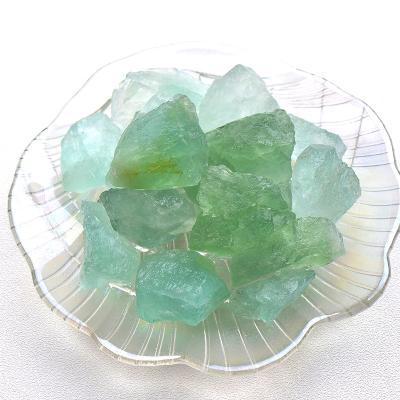 China Chips from China Crystal Green Fluorite Stone Healing Crystal Jewelry Aquarium Decor Gravel for sale