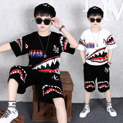 China 2022 summer new fashion boy's wear suit alphabet shark cartoon suit cotton short-sleeved T-shirt 2 piece wholesale boys cheap casual smart for sale