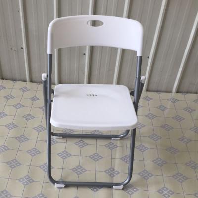 China Strong Frame Leisure Outdoor Chair Wholesale Plastic Leisure And Popular Metal Folding Chairs for sale