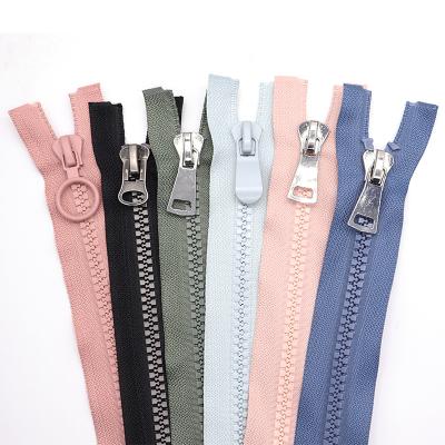 China Two Way Zipper Two Sides Double Head Puller 8# Resin Zipper Viable Custom Plastic Vislon Zipper for sale