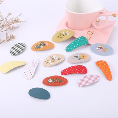 China Korean Embroidered Hairpin Children's Cute BB Clip Cloth Cartoon Hair Accessories 2021 for sale