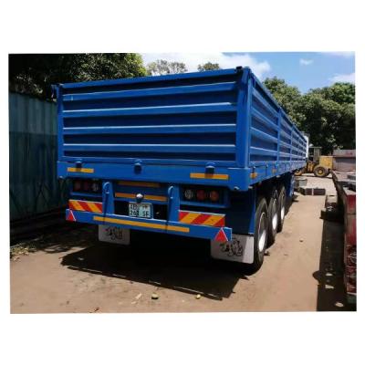 China Medium and long-distance transport of heavy bulk goods sales railroad semi-trailer freight transport semi-trailer barrier goods trailer for sale