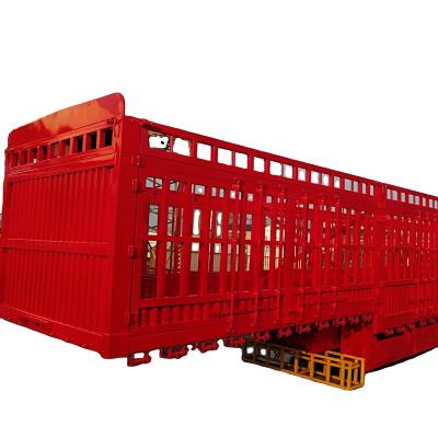 China Medium and long-distance cattle transport of heavy bulk Chinese manufacturers of goods and cattle direct transport semi trailer grain barrier truck fence for sale