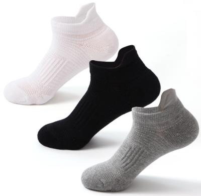 China New OEM Elite Antibacterial Sports Antibacterial Sock Combed Professional Running Socks Cotton Fitness Logo Sock Custom Design for sale