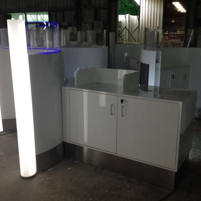 China High End Teeth Whitening Kiosk MDF Furniture Mall Teeth Whitening Kiosk With Led Light Curved Or Customized for sale