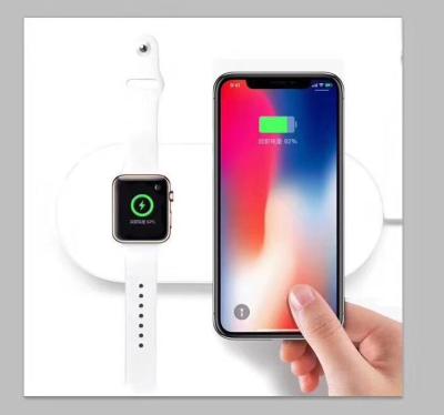 China New arrivals 2018 dual wireless charger pad for mobile phone and Apple Watch for sale