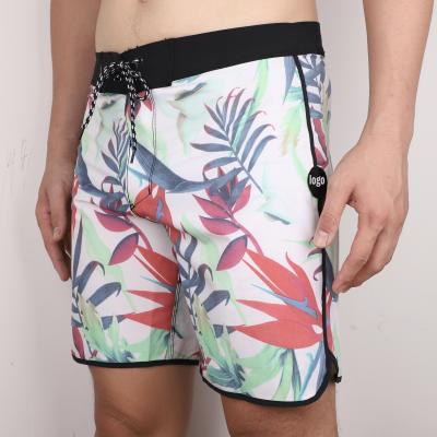 China Summer Character QUICK DRY Flamingo Pattern Print Hawaiian Shorts Swim Trunks Logo Man Swim Trunks Custom Made 2021 Mens Short Pants for sale