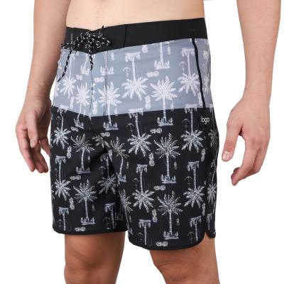 China QUICK DRY Summer Animal Flamingo Pattern Print Hawaiian Shorts Swim Trunks Logo Man Swim Trunks Custom Made 2021 Mens Short Pants for sale