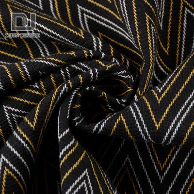 China Anti-Static Heavy Broken Lines 95 Polyester 5 Spandex Knit Brocade Jacquard Fabric for sale