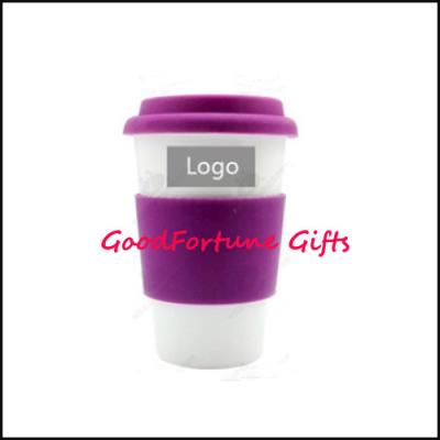 China Promotional 450ml Coffee Mugs Anti Scalding Band Ceramic Mug With Rubber Lid For Office Gifts for sale
