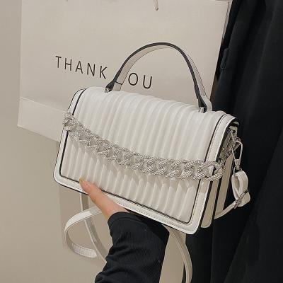 China 2022 Fashion New Korean Fashion Women's Bag Small Pleated Bag Diagonal Bag Chain Purse Simple Square Single Shoulder PU Bag for sale