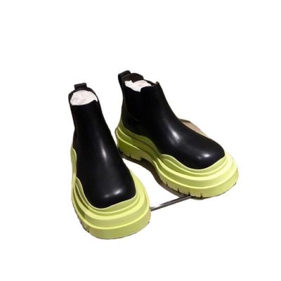 China 2022 fashion trend fashion trend women's boots women's shoes short top new all-match green ankle boots for sale