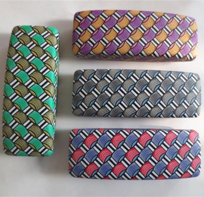 China Fashionable glasses cases with weaving style leather for sale