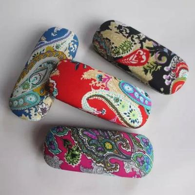 China Hot selling fabric printed glasses cases for sale