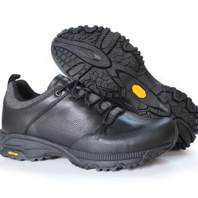 China New Army Military Outdoor Shoes Grade Mens Black Genuine Full Grain Leather Safety Women Shoes for sale