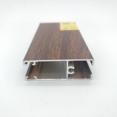 China Instrustrial Wood Grain Heat Insulation Fabricated Aluminum Profiles For Glass Windows for sale