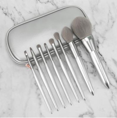 China Beauty Tools 8 Brush Set Silver Snow Makeup Brush For Beginners Moonlight Silver Makeup Brush Free Samples Available Products for sale