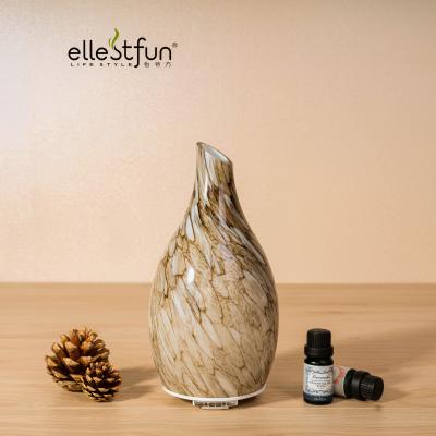 China Household Wholesale 120ml Elegant Design High Quality Glass Aroma Diffuser for sale