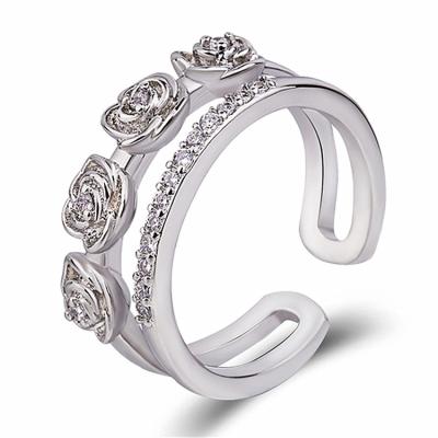 China FASHIONABLE Latest Design Top Quality Exquisite Luxurious Advanced Fashion Engagement Rings for sale