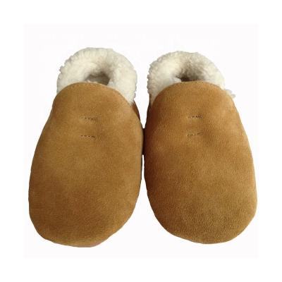 China Baby Round Boots Soft Leather Winter Infant Shoes for sale