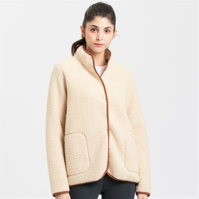 China 2021 New Design Anti-Wrinkle High Collar Sherpa Women Winter Jackets for sale