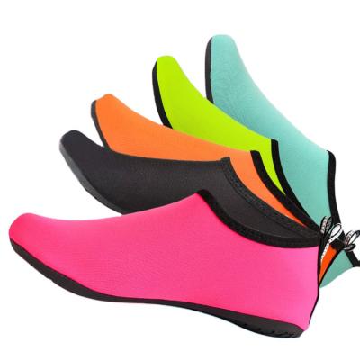 China Lightweight Mens Womens Beach Water Shoes Barefoot Quick Dry Swimming Shoes Water Shoes for sale