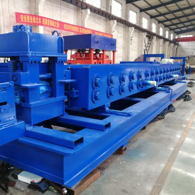 China Building Material Stores Barrier Making Machine , Guard Rail Roll Forming Machinery Road Barrier Machine for sale