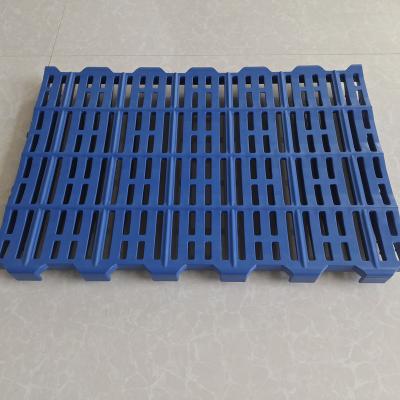 China Farms Plastic Slat Piglet Leakage Dung Plate Factory Wholesale Pig Flooring System Plasticslat for sale