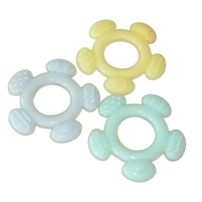 China 2021 safe new design baby teether wood for sale