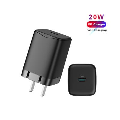 China High Quality PD High Speed ​​Charger Smartphone Wall Charger 20W Travel USB-C Fast Charger for iPhone 8/X/Xs/12 MacBook iPad for sale