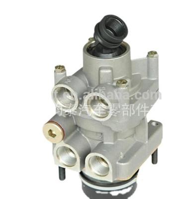 China MB4820 Truck Spare Part Aluminum Foot Brake Valve for sale