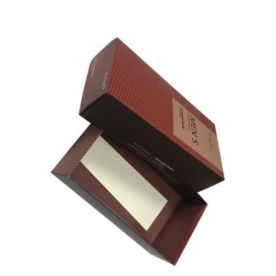 China Disposable T-shirt Packaging Fold Boxes For Clothes Packaging for sale