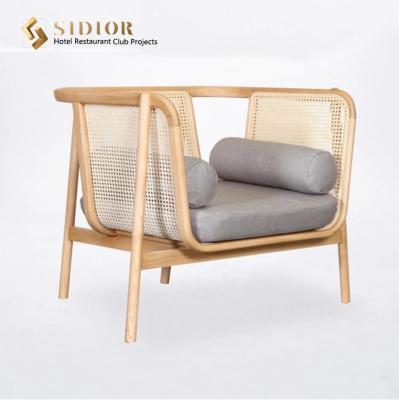 China Einsitzer-hölzernes Rattan moderner gepolsterter Sofa Southeast Asian Style W72cm zu verkaufen