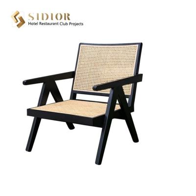 China Cadeiras internas tecidas da madeira maciça da largura da poltrona 58cm do Rattan do vintage à venda