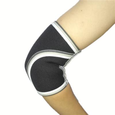 China Neoprene Weightlifting Powerlifting 5mm Compression Neoprene Elbow Sleeve Brace for sale