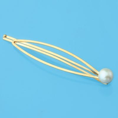 China PEARL Manufacturer Personalized 925 silver luster button top form 100% real pearl hair barrettes gold plated for escrow for sale