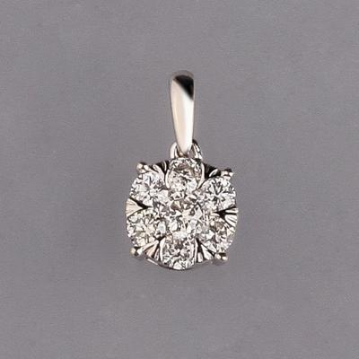 China 1 carat (0.3carat) CLASSIC look diamond 18K white gold pendant for sale