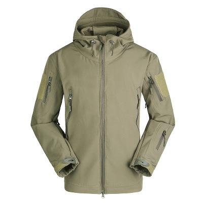 China IVY Outdoor Factory Price Camouflage Breathable Sports Jacket Soft Shell Windproof Camping Hiking Wear for sale