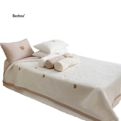 China Embroidery Nondisposable Luxury Bedspreads Bear Korea Cotton Wholesale Bedspread for sale