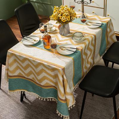 China Simple Rectangle Quiet Hot Selling White Clothes Party Fabrics Table Cloth Table Cloth With Low Price for sale