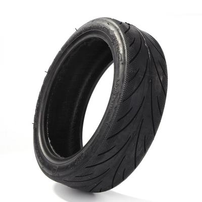 China 10 Inch Scooter Tubeless Tire 60/70-6.5 Rubber Outer Tire For Max G30 Electric Scooter Tire Replacements for sale