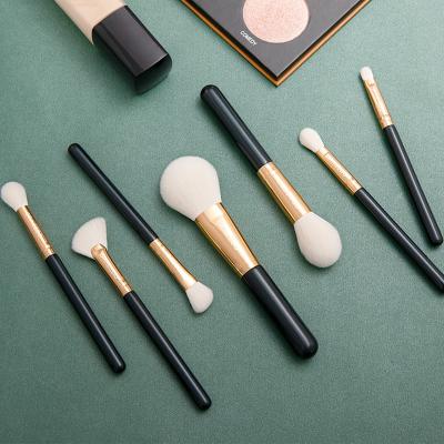 China Angular Blush New Sale Private Label Gold 7Pcs Professional Dark Green Makeup Brush Set For Makeup for sale