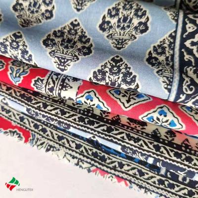 China Anti-Static Resort Style Woven 100% Rayon/Viscose Printed Flower Fabric For Lady's Fashion Wear for sale