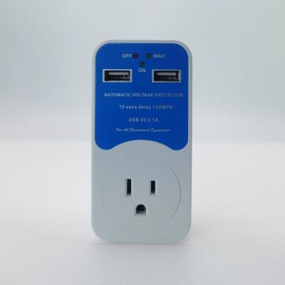 China Universal Protector 220V USB Auto Charger SVC Home Appliance Voltage Plug Socket for sale