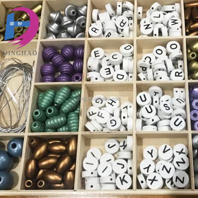 China Natural wooden wooden alphabet beads for jewelry, DIY wood craft for sale