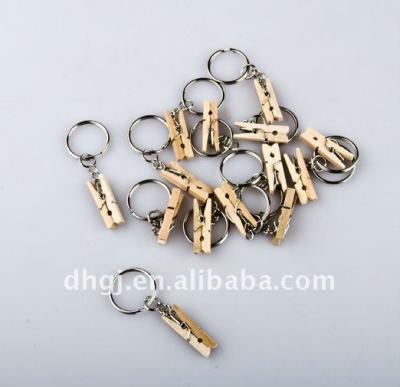 China Mini wooden wooden clothes peg with key chain for sale