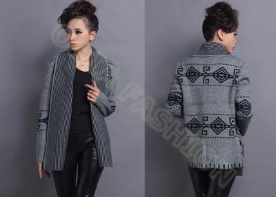 Cina Maglioni del collare dello scialle della manica delle donne lunghe di Argyle, maglione del cardigan delle signore della lana nel Gray in vendita