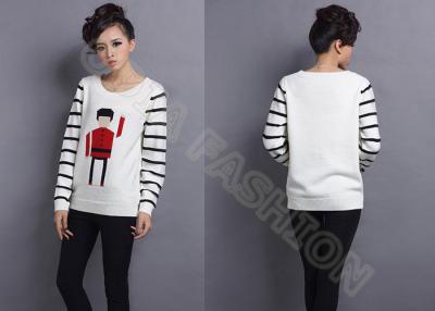 China Jacquard Ladies Crew Neck Sweaters Pullover for sale