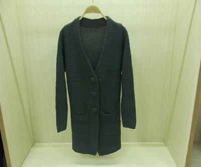 Cina Il maglione lungamente tricottato del cardigan delle gonne della lana delle donne dell'inverno e di autunno Outwear il cappotto in vendita