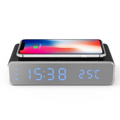 China Custom Logo 10W Wireless Charger Hot Sale Wireless Charger With LED Digital Alarm Clock for sale